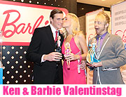 Ken & Barbie wiedervereint am Valentinstag 2011 bei Oberpollinger, München (Foto. Marikka-Laila Maisel)